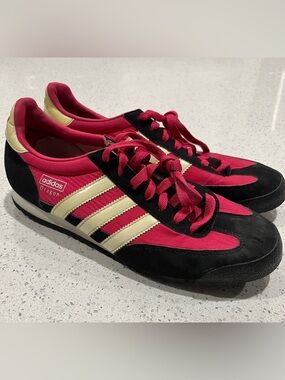 RARE Adidas Vintage Dragon Sneakers Pink/Black/White Women’s Size 9